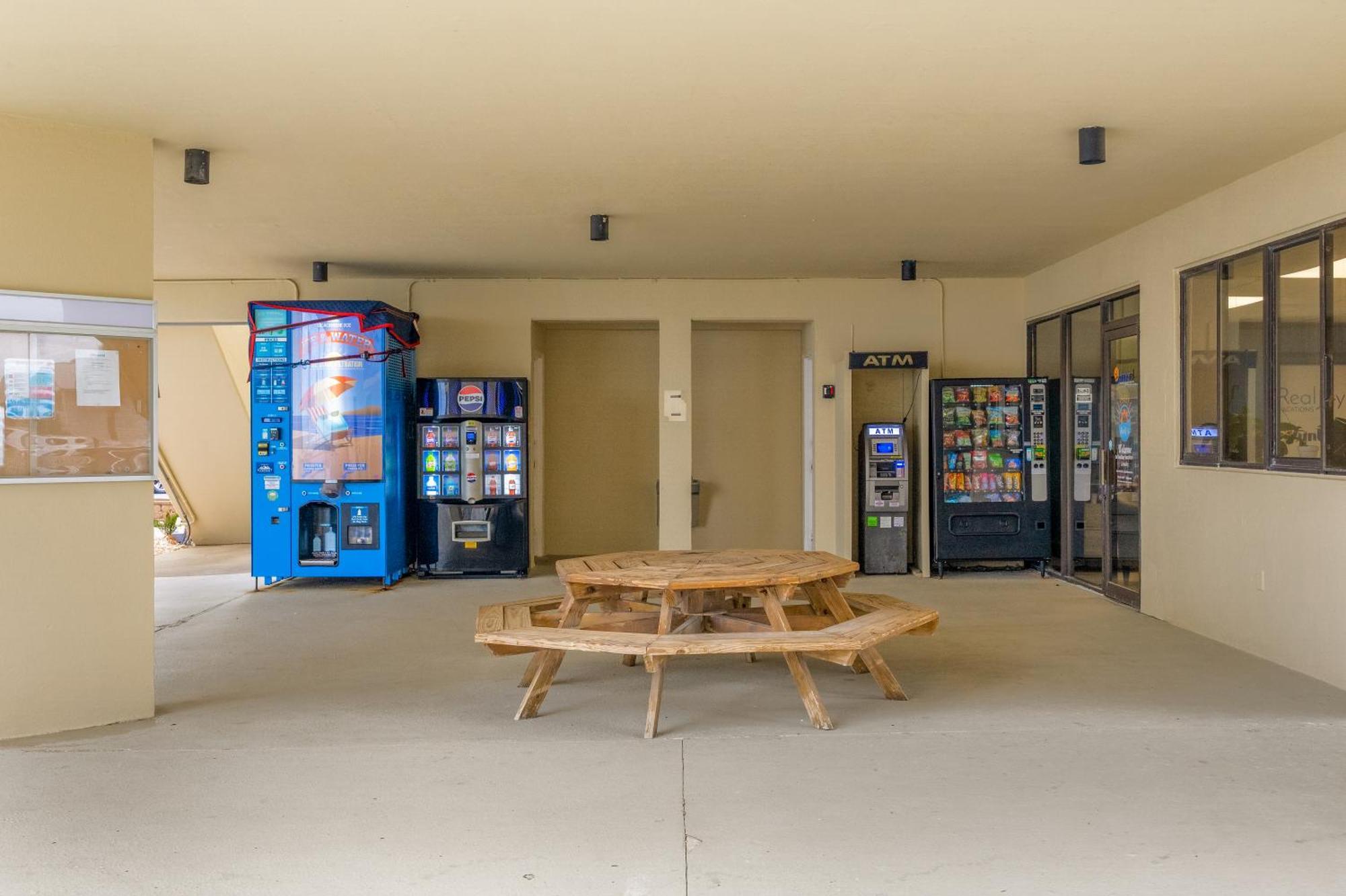Sunbird Ground Floor Gem With Ocean Views! Free Chairs And Umbrella! By Dolce Getaways Pcb * Panama City Beach